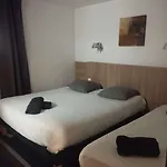 מלון Kyriad Direct Agen Castelculier
