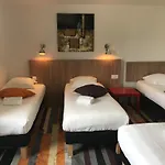 Kyriad Direct Agen מלון Castelculier