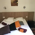 Kyriad Direct Agen מלון