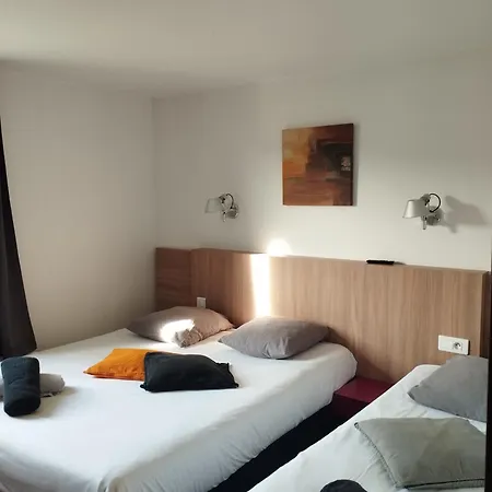 Kyriad Direct Agen Hotel 2*