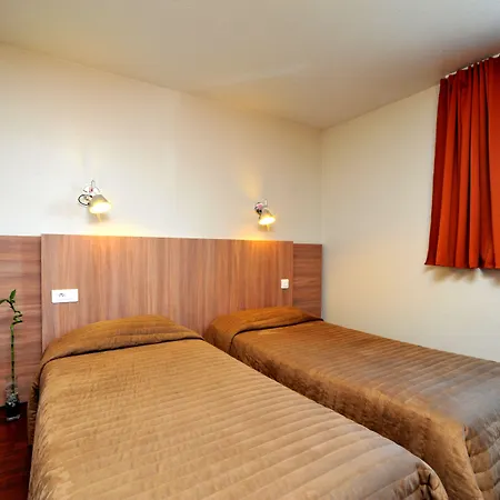 Kyriad Direct Agen 2* Castelculier