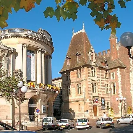 Kyriad Direct Agen Hotel Castelculier