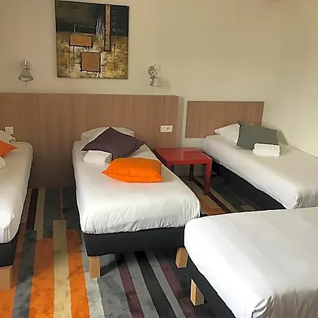 Hotel Kyriad Direct Agen 2*