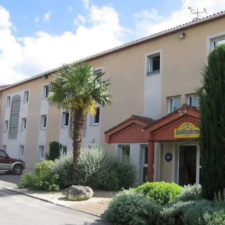 Hotel Kyriad Direct Agen