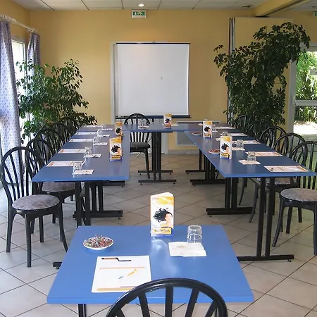 Kyriad Direct Agen 2*