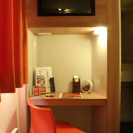 Kyriad Direct Agen Hotel 2*