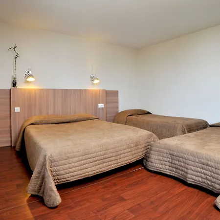 Kyriad Direct Agen 2* Castelculier