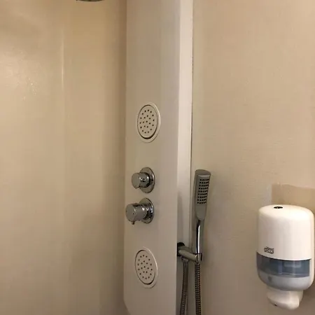 Kyriad Direct Agen 2* Castelculier